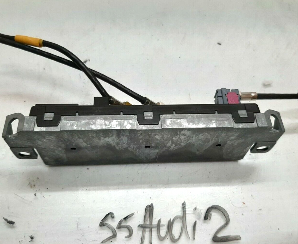 2009-2012 Audi A5 S5 Antenna Amplifier Booster