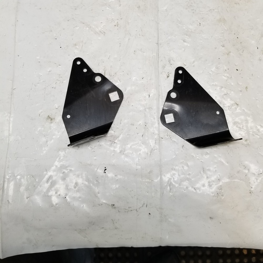 2012-2014 Polaris Switchback Rush pro r rear tunnel crank arm brackets