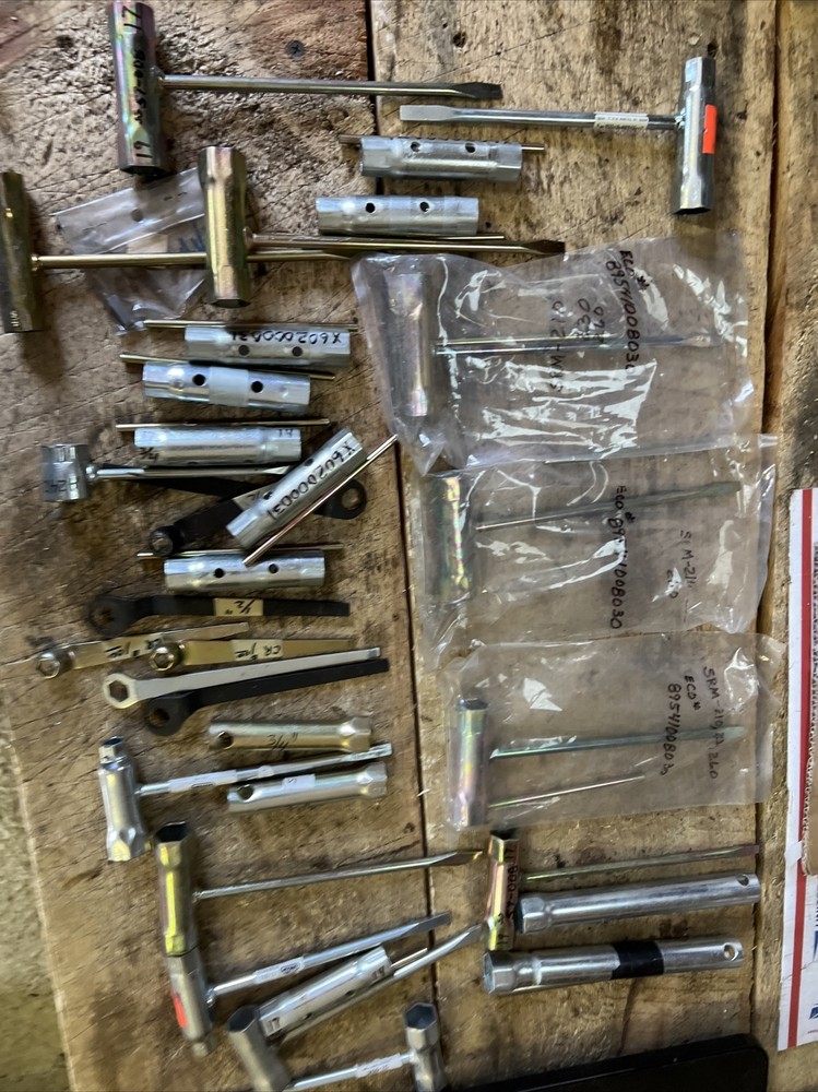 Chainsaw Scrench LOT