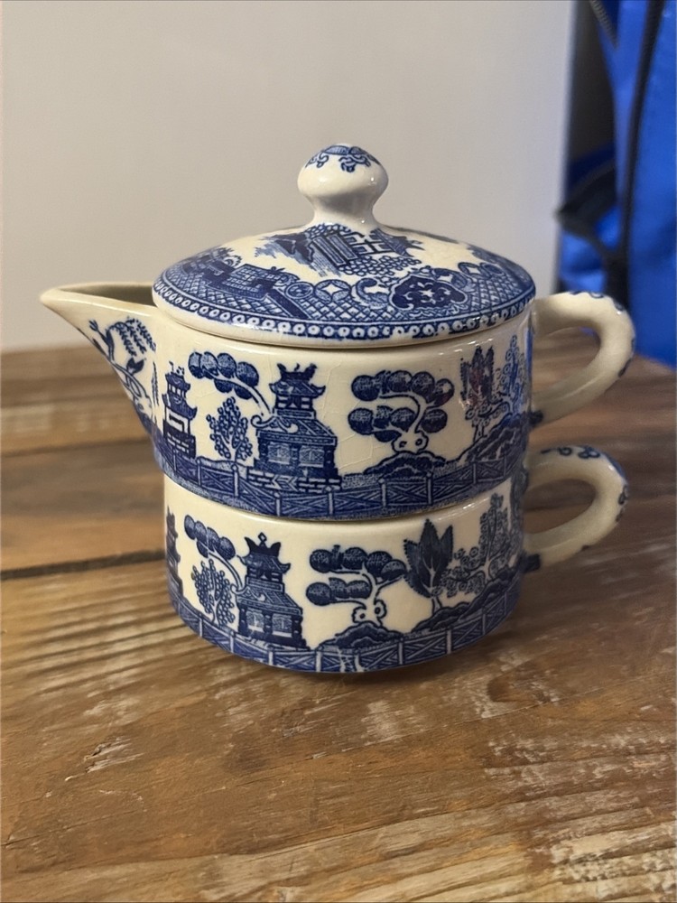 Vintage Stackable Creamer And Sugar Bowl Blue Pattern Unmarked