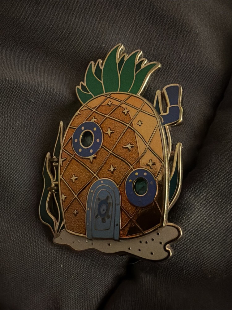 SpongeBob Pineapple House Hinged Pin Universal Studios 2008 Nickelodeon Gary