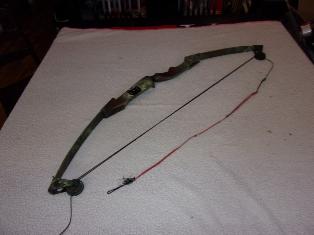 Vintage Darton Compound Bow