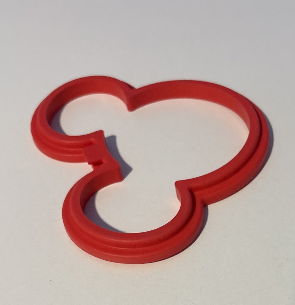 Disney Mickey Mouse Egg Pancake Ring Silicone 6” X 5.25”