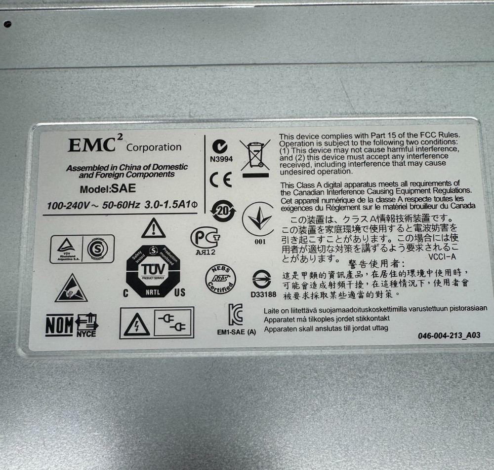EMC SAE 25 Slot Array Storage Expansion w/ 2x PWS 2x 6Gb SAS Controller
