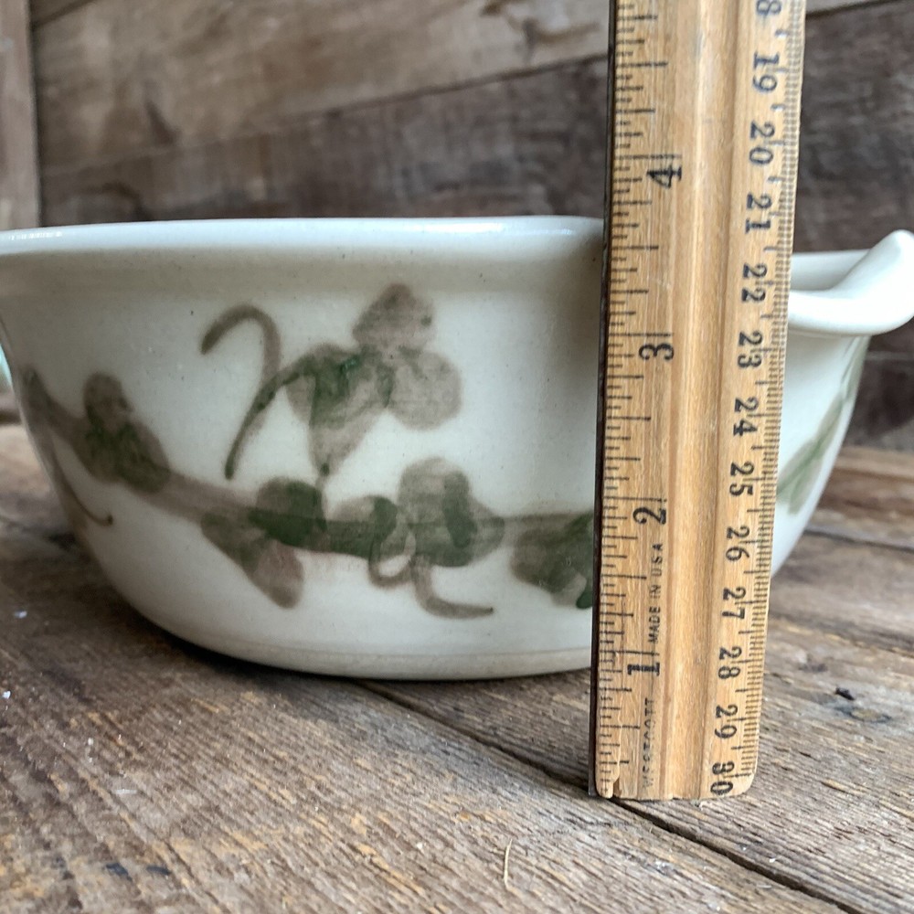 Chicken Roaster Ivy Vine Pattern Hand Thrown John Petree ? 10” Dinnerware