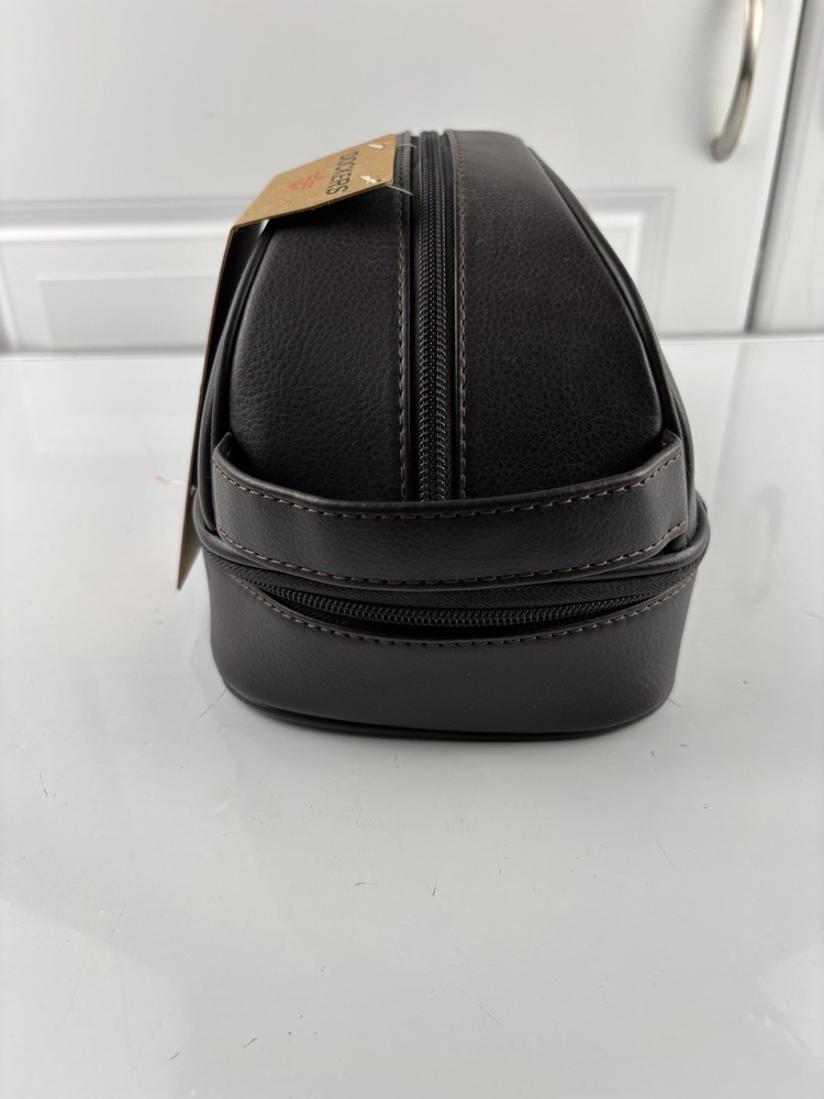 NWT Dockers Drop Bottom Travel Kit Upper & Lower Compartments Grab & Go Handle