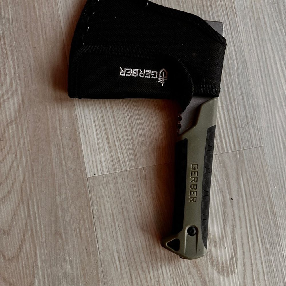 Gerber Pack Hatchet NEW Unused w Sheath| Camping Axe