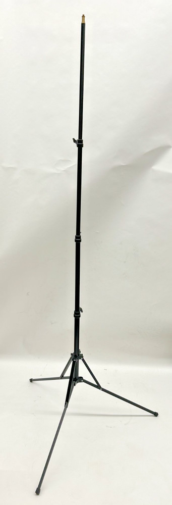 Universal Lighting Stand