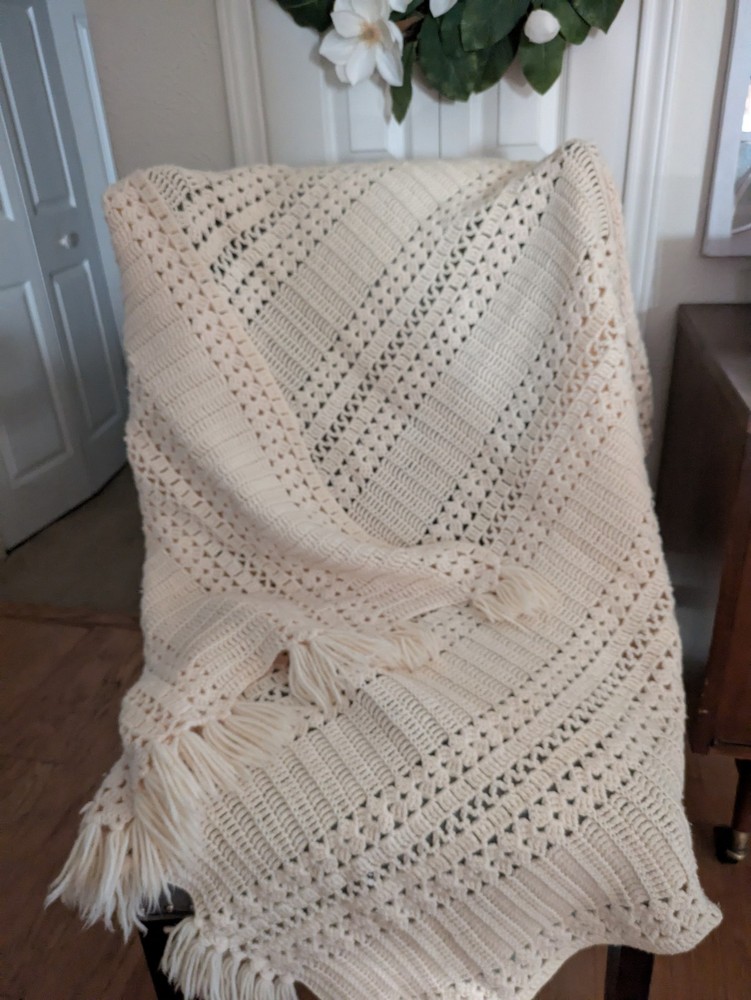 Vintage Cottage Core Throw