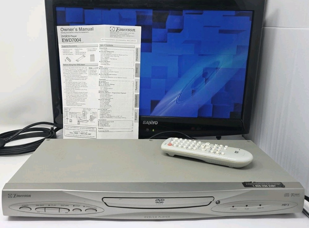 Emerson EWD7002 DVD / CD Player w/ Remote & Manual - Tested & Working