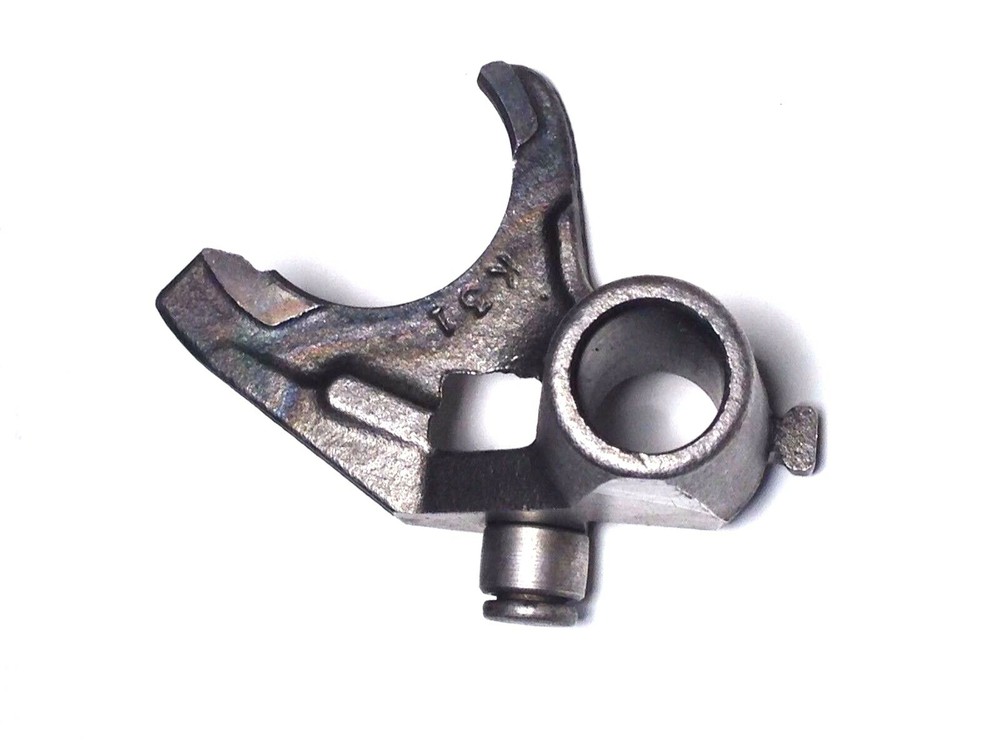 REVERSE IDLER SHIFT FORK/T5/TRANSMISSION/NON SYNCHRO REVERSE/1352-596-009
