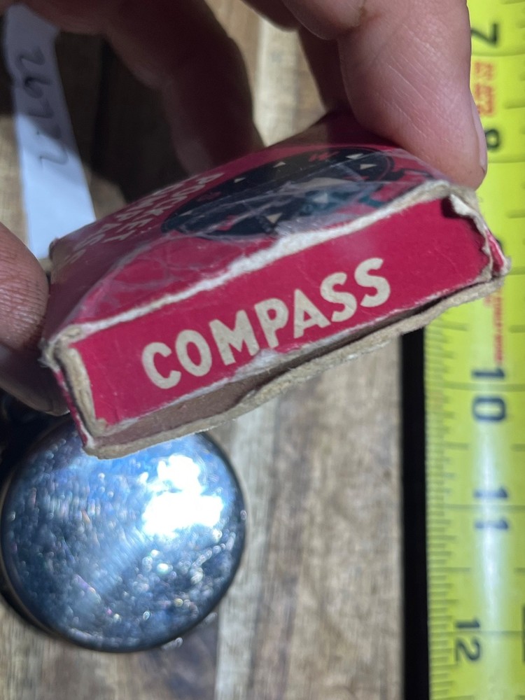 Vintage West Germany compass (26722)