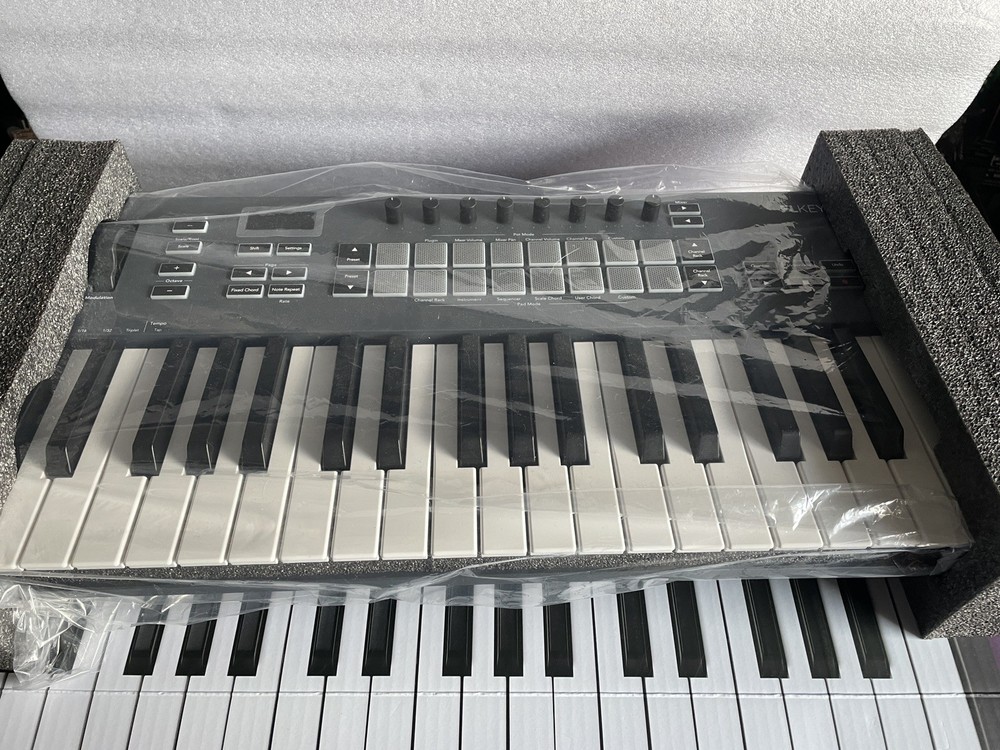 Novation FLkey 37 Midi Keyboard Controller for FL Studio Software