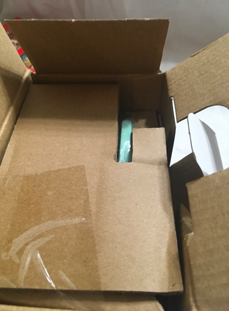 Dash Mini Maker Waffle 4" Cooking Surface Non Stick NEW OPEN BOX DC