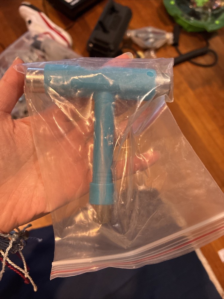 blue skateboard tee tool