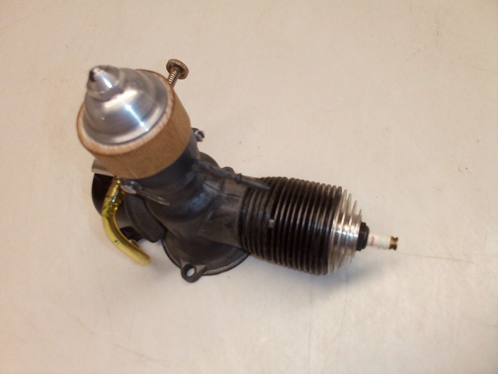 Vintage Arden .199 Model Airplane Engine