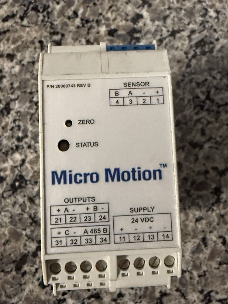 Micro Motion 1500D3AABAEZZZ Flow Meter Transmitter Model 1500D3AABAEZZZ