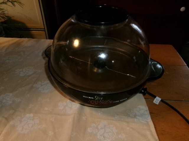 West Bend Stir Crazy 6 Quart Electric Popcorn Maker Corn Popper 82306 Tested