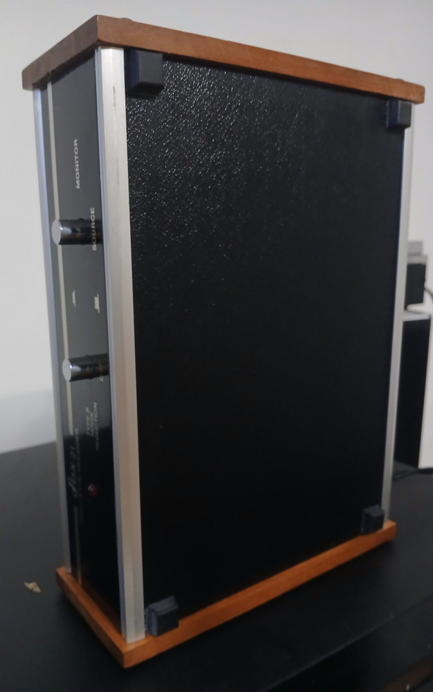VTG DBX 21 Disc/Tape Decoder Noise Reduction (ONE OWNER)-TESTED & WORKING-S. Vid