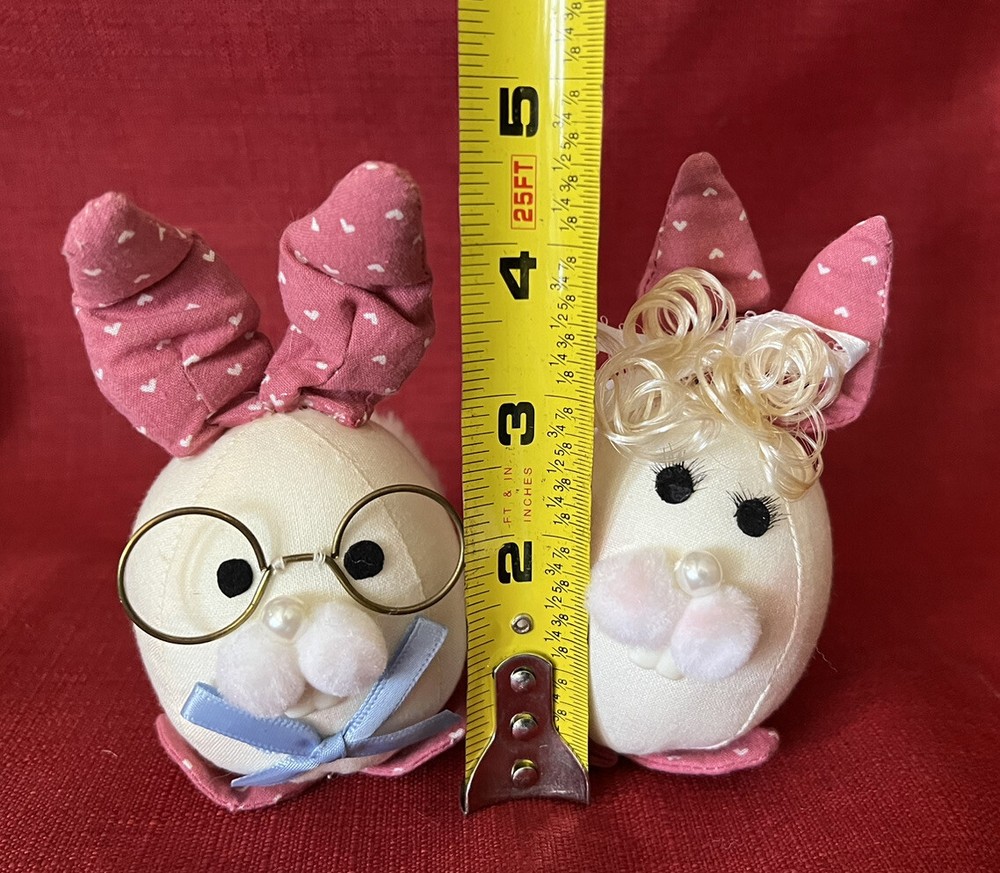 PRIMITIVE MR. and MRS.EASTER BUNNY RABBIT DOLLS FIGURINES TABLE DECOR