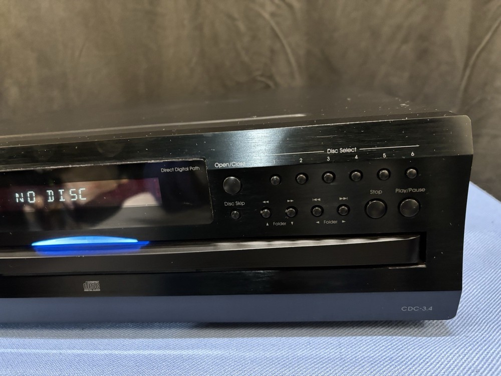 Integra CDC 3.4 6-Disc Carousel CD Player Carousel No Remote, Working