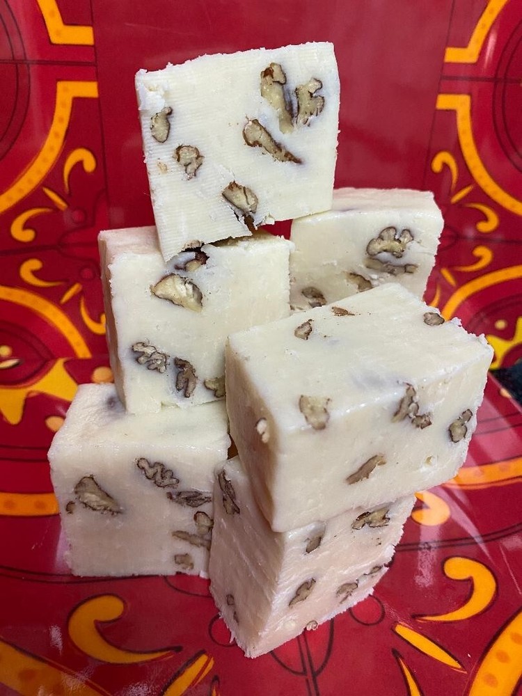 Vanilla Pecan Fudge 1/2 pound