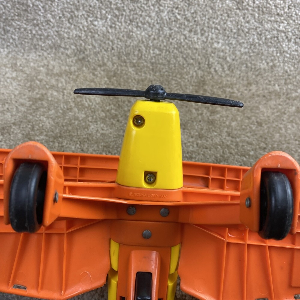 Vintage TONKA Fall Guy Stunt Biplane