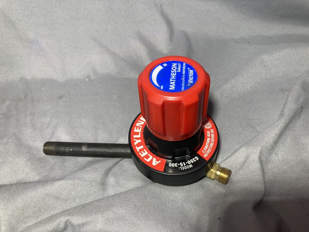 Victor G250-15-300 Medium Duty Single Stage Acetylene Regulator