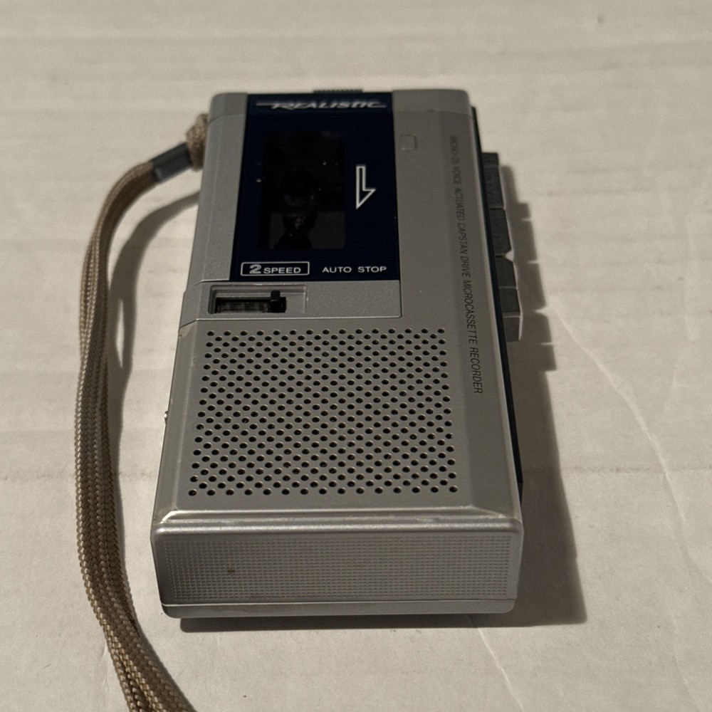 REALISTIC MIRCO-25 VOICE ACTIVATED CAPSTAN DRIVE MICROCASSETTE RECORDER
