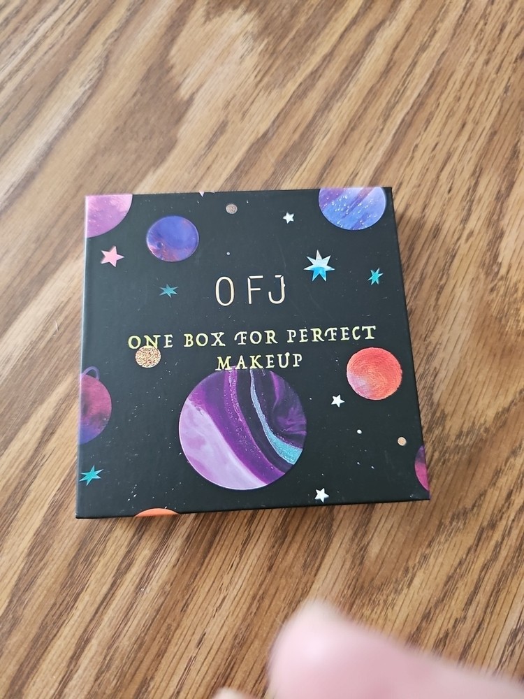 OFJ ONE BOX FOR PERFECT MAKEUP