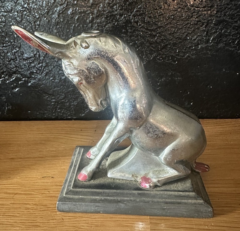 VTG Ronson AMW? Striker Mule Donkey Table Lighter Body -please Read