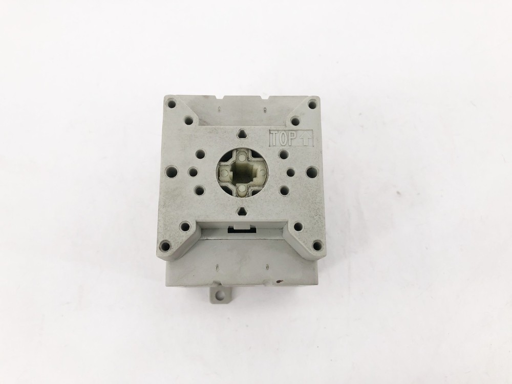 Allen Bradley 194E-E63-1753 Ser. B Load Switch 63A 600VAC - Missing Actuator