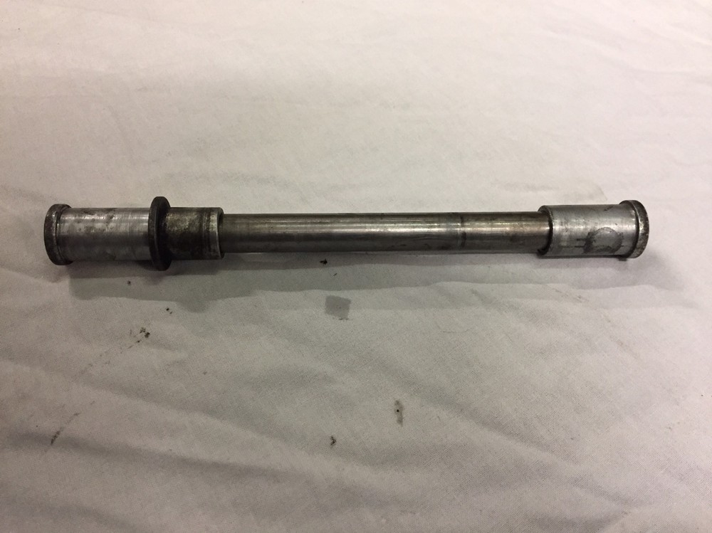Kawasaki Gpz500s Front Wheel Spindle To Fit 1996-2003 Models