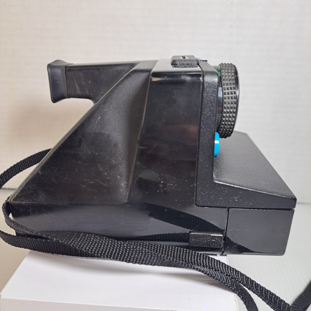 Polaroid Pronto! SE SX-70 Instant Land Camera w\ Strap