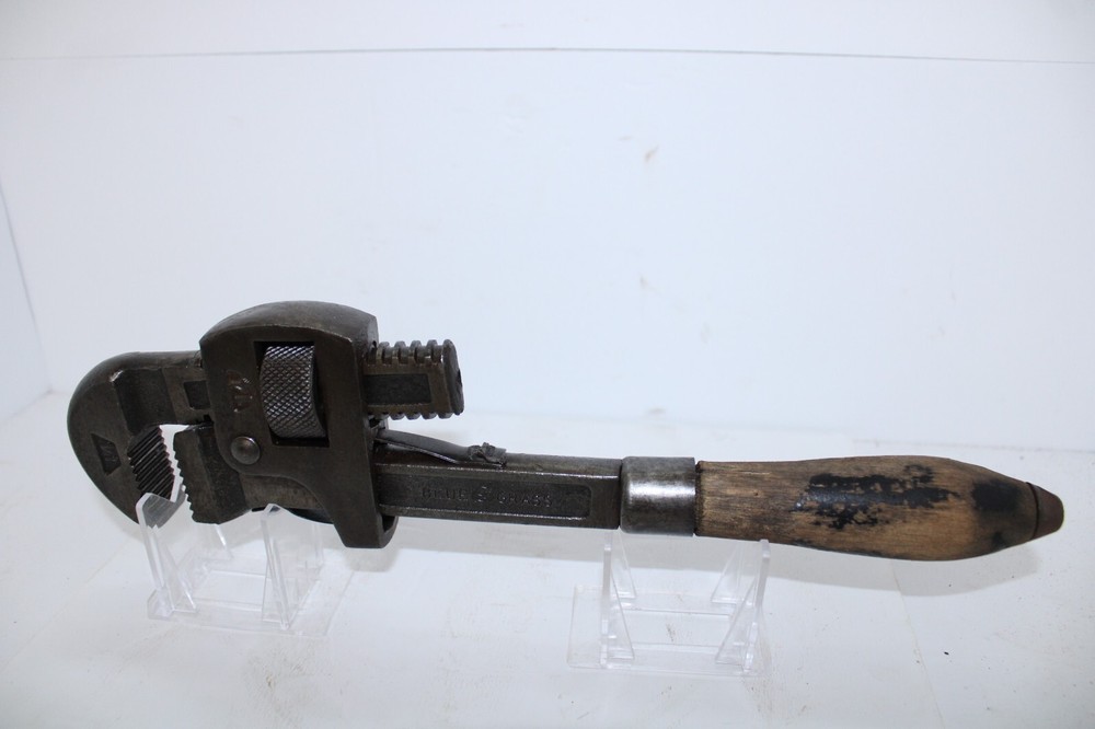 Vintage Blue Grass Pipe Wrench w/Wood Handle