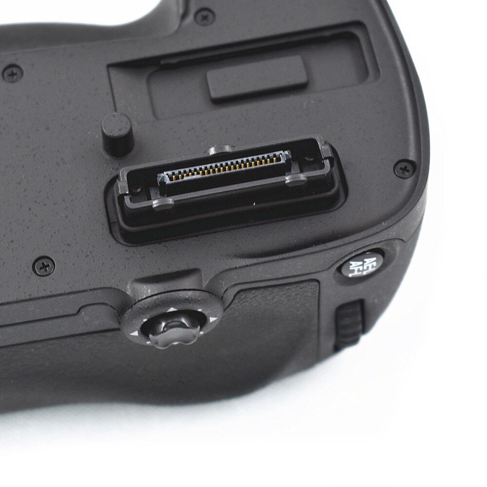 Nikon MB-D14 Multi Battery Power Pack New