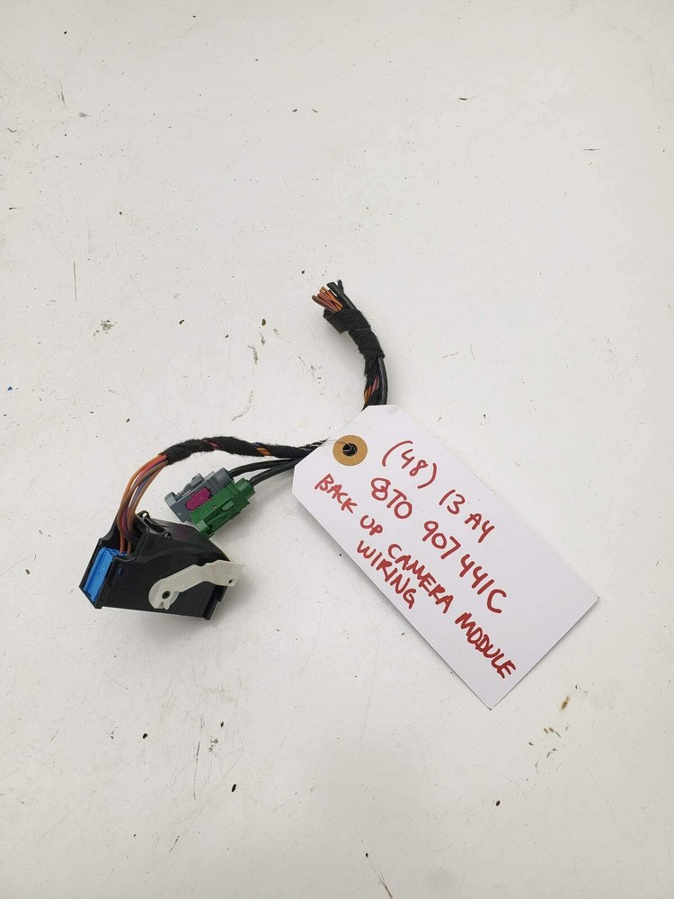 2009-2016 AUDI A4 - REAR VIEW / Reverse Camera Module Wiring Connector Set