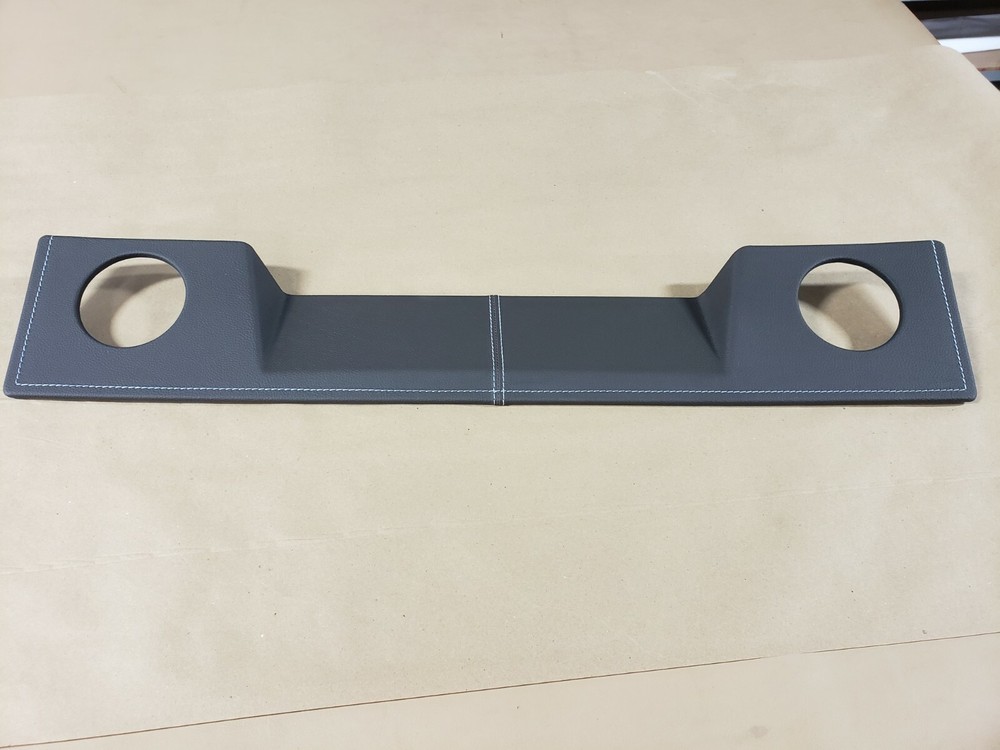 SEA RAY 350 SLX (2016-2019) DASH PANEL / DRINK HOLDER