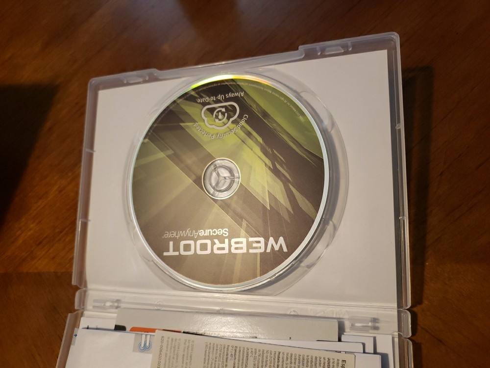 Webroot SecureAnywhere Internet Security - Full Version for Windows & Mac