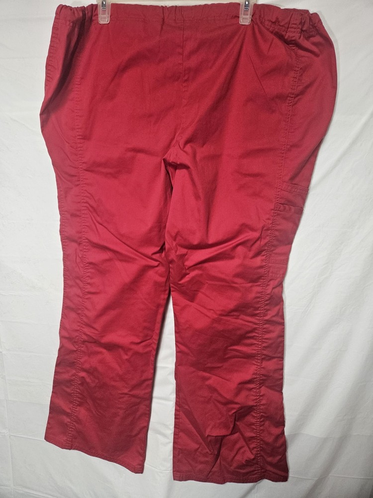 Cherokee XL Red Scrub Set