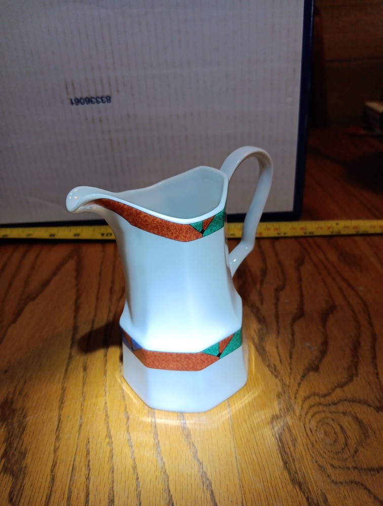 Studio Nova Creamer. Harmony Y0053