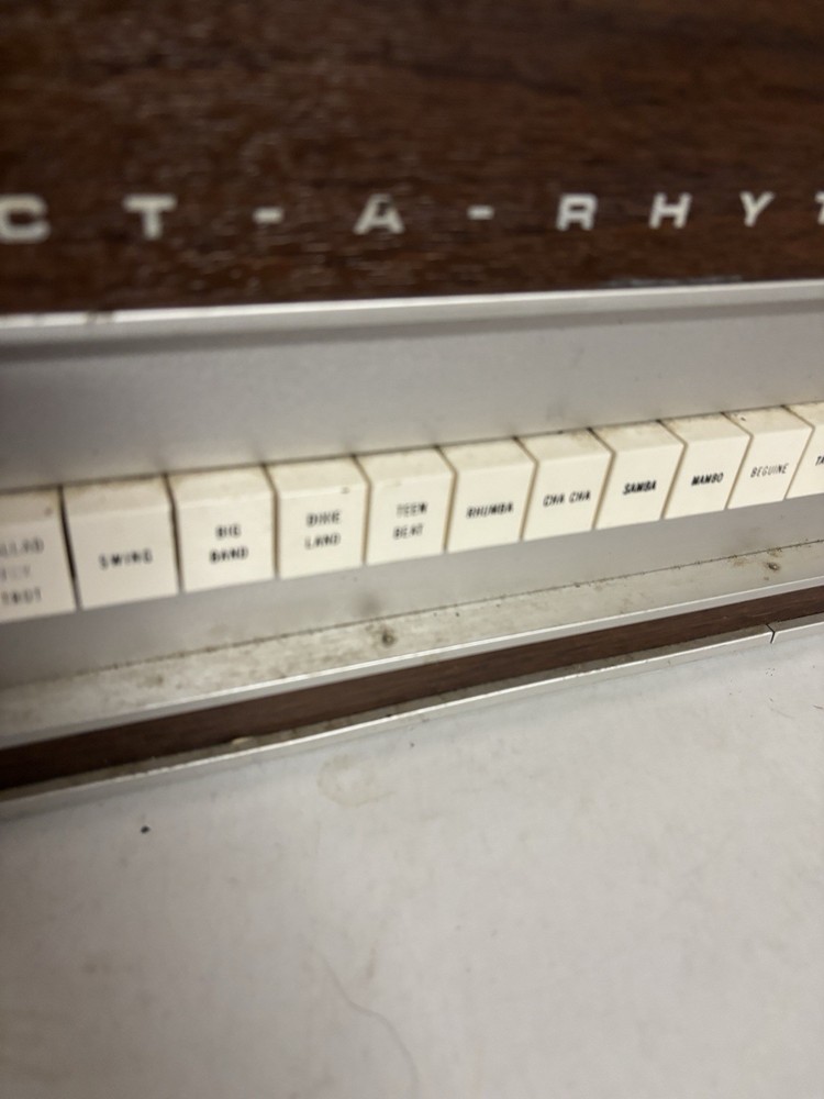 SEEBURG SELECT A RHYTHM VINTAGE DRUM MACHINE