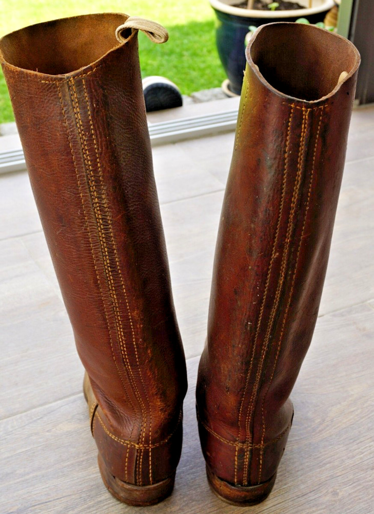 CAVALRY MARCHING BOOTS brown, still unblackened, nailed ORIGINAL WWII MINT