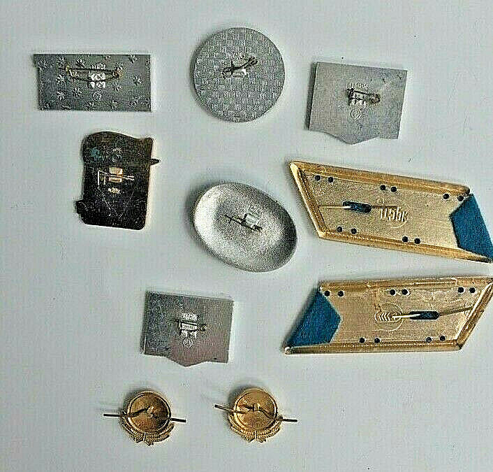 ASSORTED VINTAGE RUSSIAN AVIATION RELATED PINS AND INSIGNIA