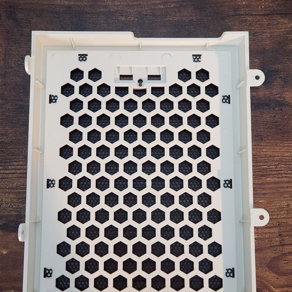 Thermaltake Level 10 GT Snow Edition Left Side Mesh Panel - READ
