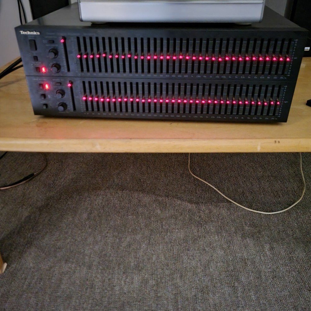 Technics SH-8075 Graphic Equalizer Vintage Audio Unit Used