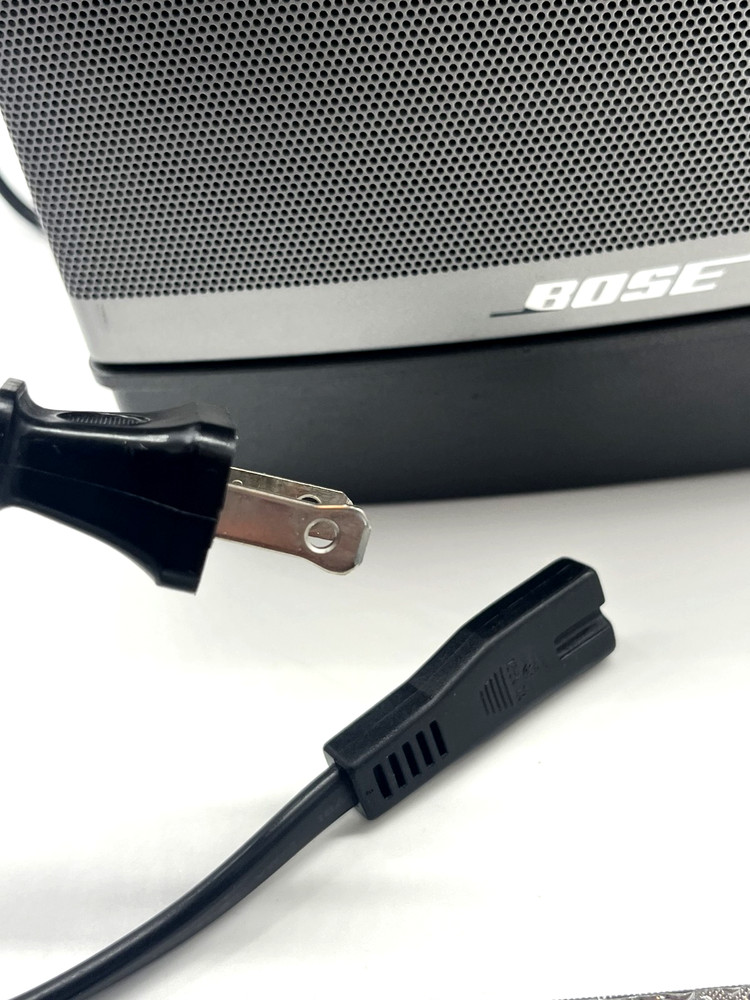 Bose Companion 5 Multimedia Speaker Complete System Computer Speaker TESTED