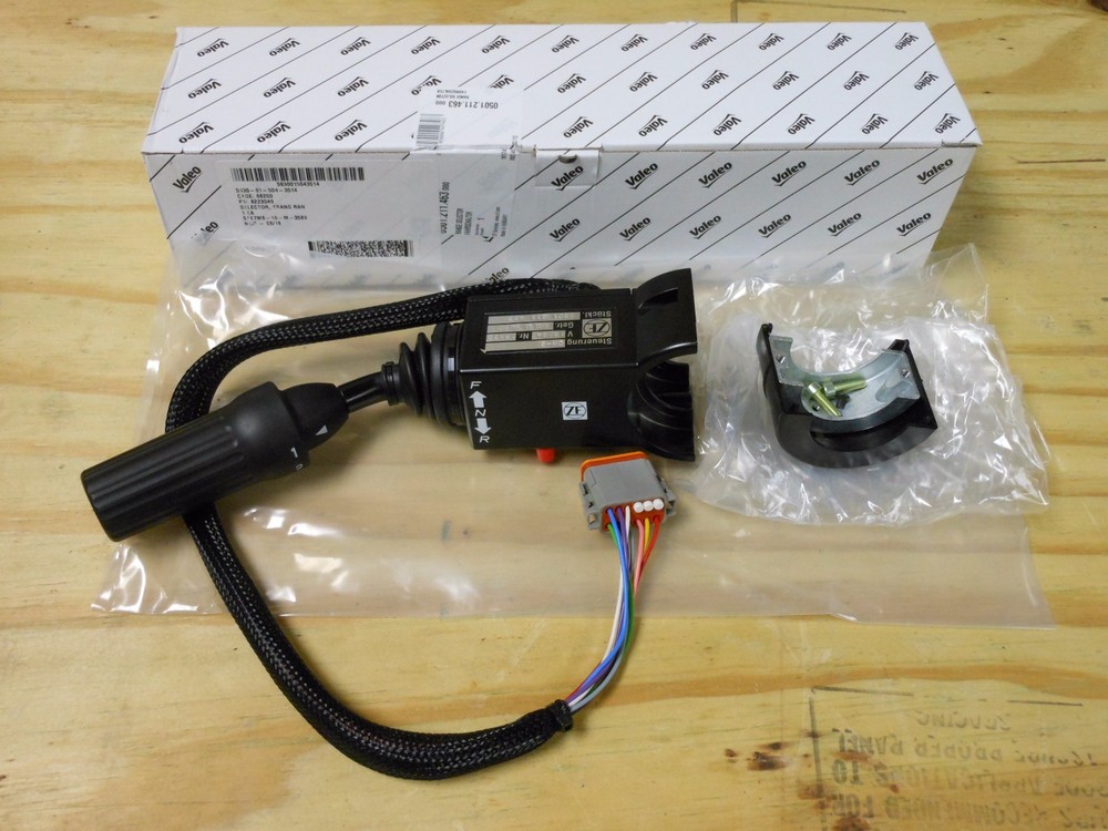 JLG SkyTrak Lull Telehandler Trex Joy Stick Control OEM 4 Speed Range Selector