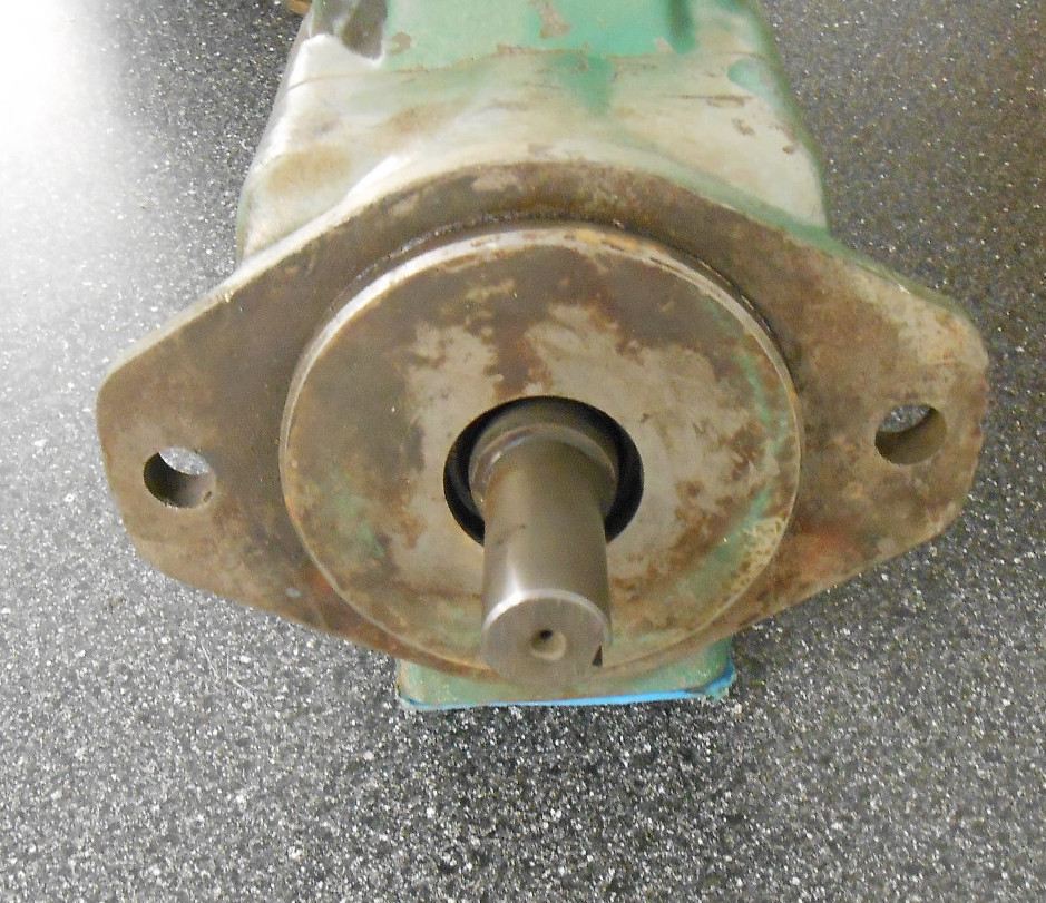 VICKERS VANE PUMP L-5 224309