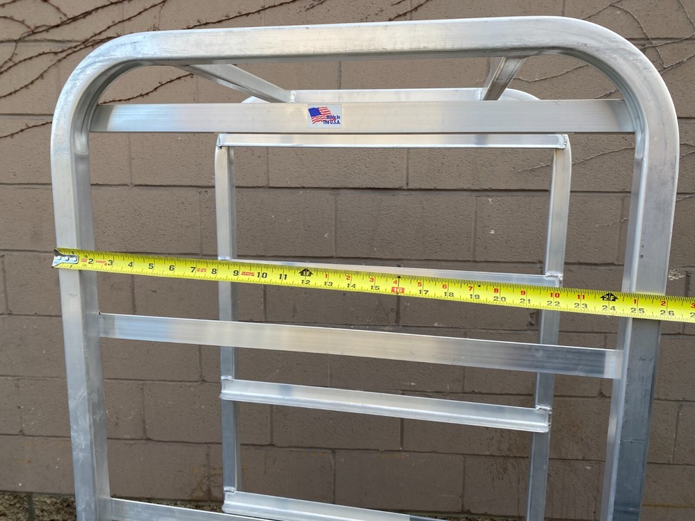 Global Industrial Baking rack/All Purpose Storage Rack